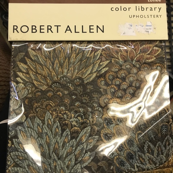 Robert Allen Upholstery Fabric Sample Book Color library “TOFFEE ” 50 piece…4022 - Picture 1 of 10